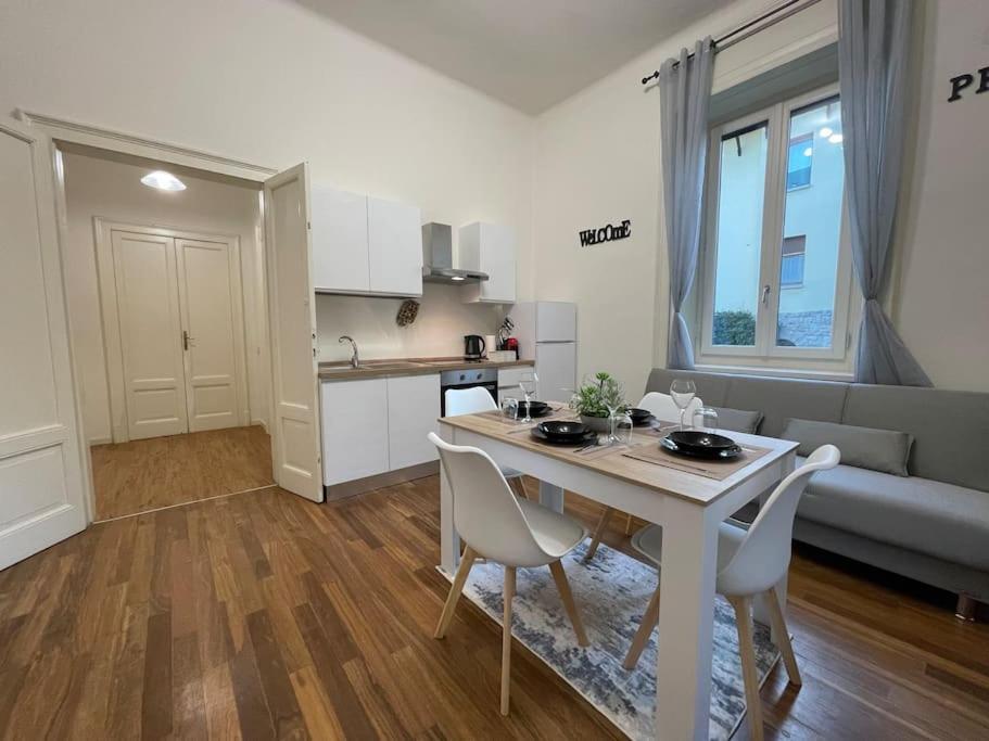 Bg Central President Suite Con Parcheggio - Vista Citta Alta Bergamo Exterior foto